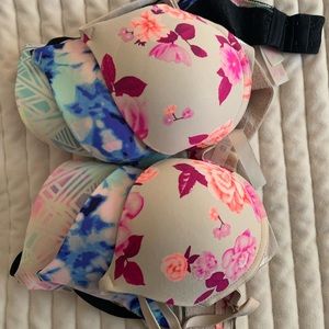 Victoria Secret 34B Everywhere Push-up Bra Bundle (3)